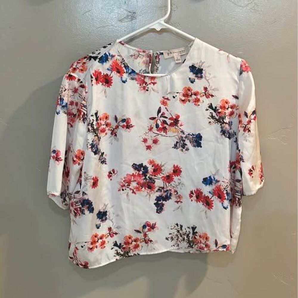Philosophy Floral Women’s Shirt Size L